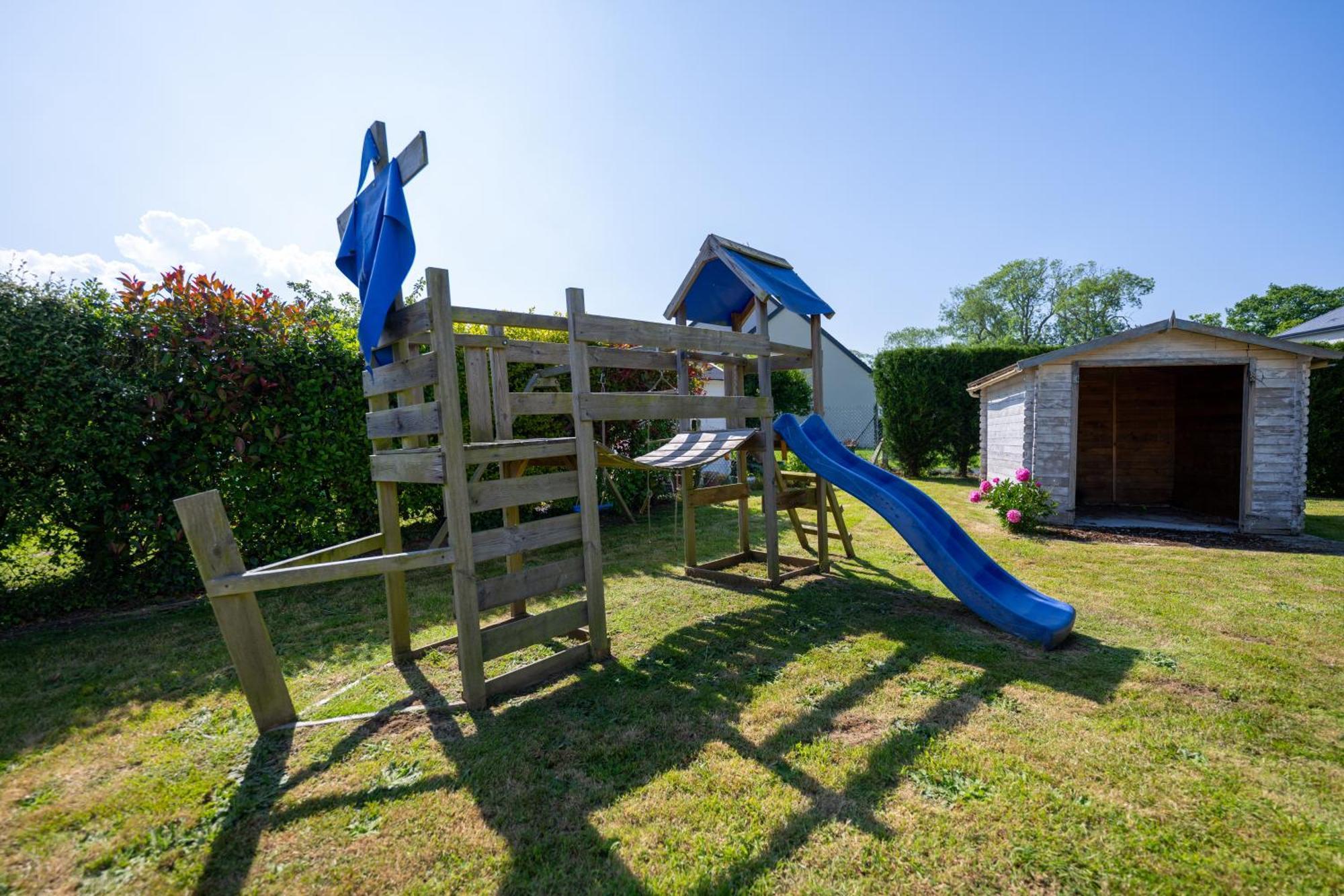 Maison De Vacances A Louer Mosles Exterior photo
